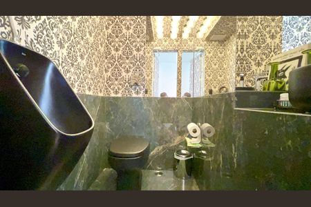 Lavabo de apartamento à venda com 2 quartos, 75m² em Cerqueira César, São Paulo