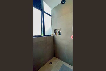 Apartamento à venda com 75m², 2 quartos e sem vagaBanheiro da Suíte 2