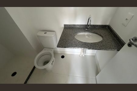 Apartamento à venda com 66m², 2 quartos e 1 vaga