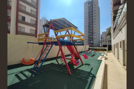 Apartamento à venda com 68m², 2 quartos e 2 vagasÁrea comum - Playground