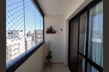 Apartamento à venda com 68m², 2 quartos e 2 vagasVaranda da Sala