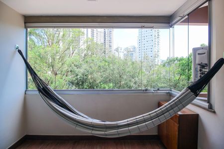 Varanda da Sala de apartamento à venda com 2 quartos, 70m² em Vila Andrade, São Paulo