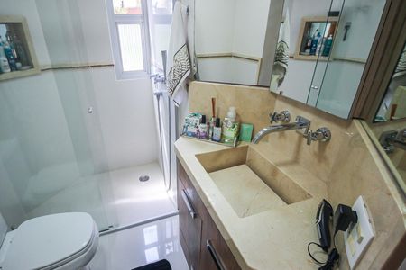 Apartamento à venda com 70m², 2 quartos e 1 vagaBanheiro 1
