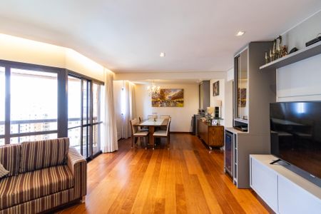 Apartamento à venda com 3 quartos, 140m² em Vila Suzana, São Paulo