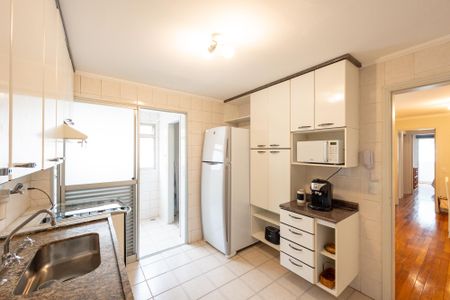 Apartamento à venda com 75m², 3 quartos e 2 vagasCozinha