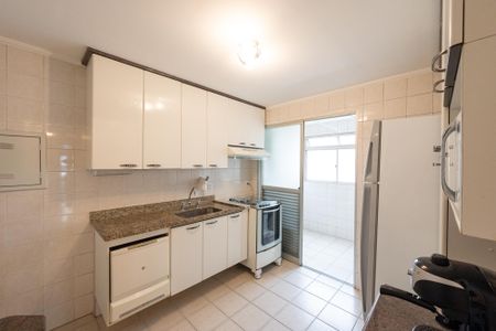 Apartamento à venda com 75m², 3 quartos e 2 vagasCozinha