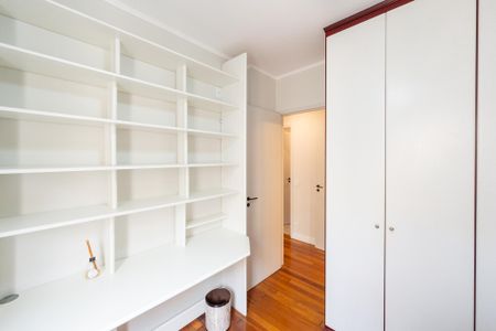 Apartamento à venda com 75m², 3 quartos e 2 vagasQuarto 3