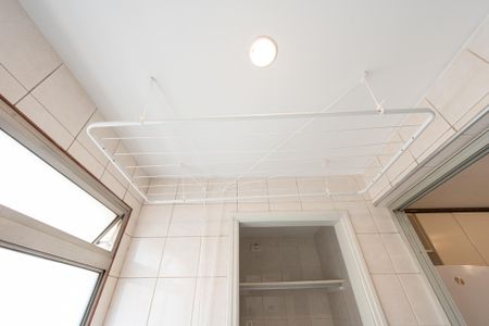 Apartamento à venda com 75m², 3 quartos e 2 vagasLavanderia