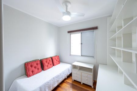 Apartamento à venda com 75m², 3 quartos e 2 vagasQuarto 3