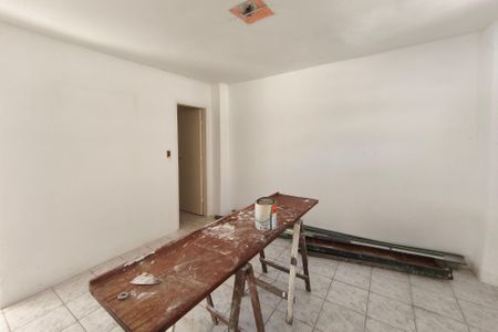 Casa para alugar com 220m², 2 quartos e 3 vagasEdícula - Sala