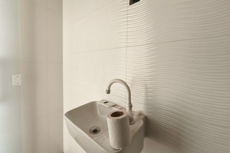 Casa para alugar com 220m², 2 quartos e 3 vagasBanheiro