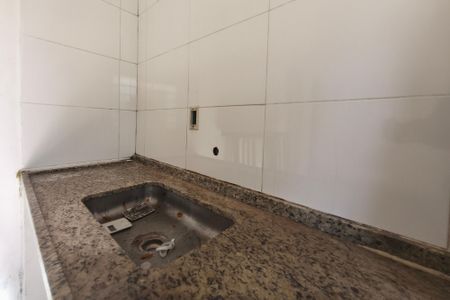 Casa para alugar com 220m², 2 quartos e 3 vagasEdícula - Cozinha