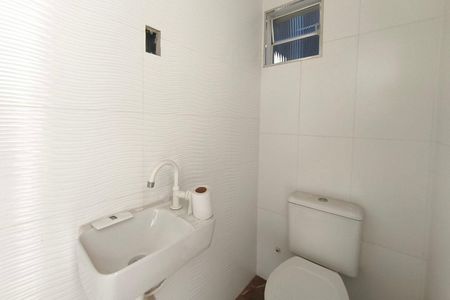 Casa para alugar com 220m², 2 quartos e 3 vagasBanheiro