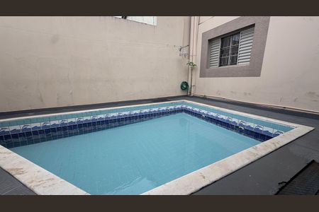 Casa para alugar com 50m², 1 quarto e 1 vagaPiscina