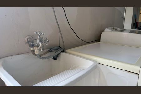 Casa para alugar com 50m², 1 quarto e 1 vagaÁrea de Serviço