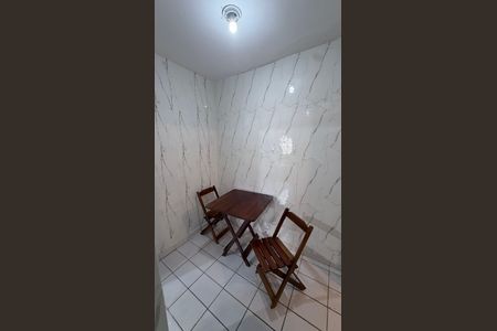 Casa para alugar com 50m², 1 quarto e 1 vagaCorredor