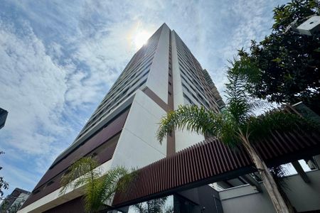 Studio para alugar com 25m², 1 quarto e sem vaga Studio para alugar com 25m², 1 quarto e sem vagaFachada