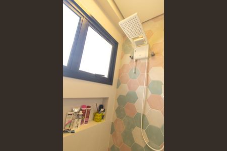 Casa de condomínio para alugar com 215m², 2 quartos e 3 vagasBanheiro Social