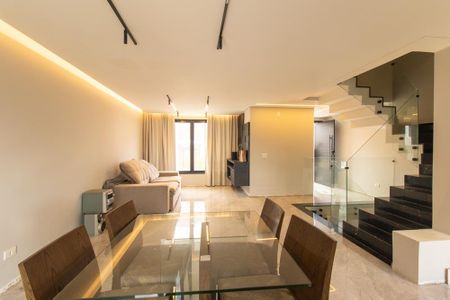 Casa de condomínio para alugar com 215m², 2 quartos e 3 vagasCozinha