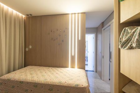 Casa de condomínio para alugar com 215m², 2 quartos e 3 vagasQuarto 1 Suíte