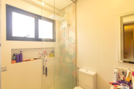 Casa de condomínio para alugar com 215m², 2 quartos e 3 vagasBanheiro Social