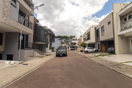 Casa de condomínio para alugar com 215m², 2 quartos e 3 vagasÁrea externa