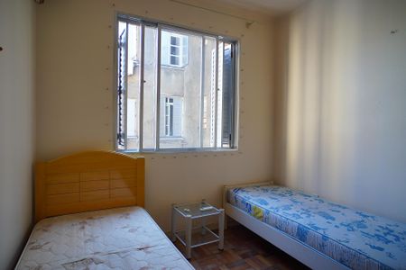 Quarto  de apartamento à venda com 1 quarto, 43m² em Centro Histórico, Porto Alegre