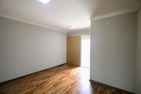 Casa à venda com 383m², 4 quartos e 5 vagasSuíte 2