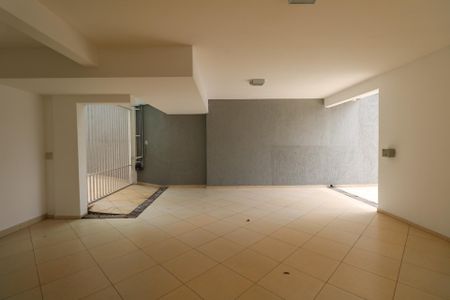 Casa à venda com 383m², 4 quartos e 5 vagasGaragem