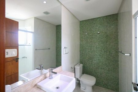 Casa à venda com 383m², 4 quartos e 5 vagasBanheiro da Suíte 3