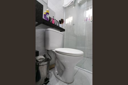 Casa à venda com 102m², 2 quartos e 1 vagaBanheiro