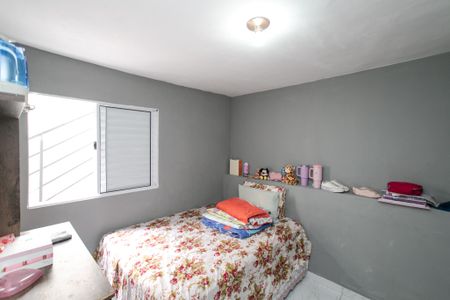 Casa à venda com 102m², 2 quartos e 1 vagaQuarto 2