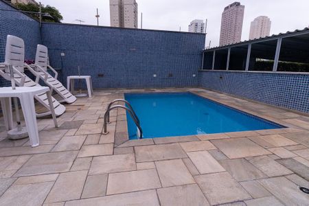Apartamento à venda com 60m², 2 quartos e 1 vagaÁrea comum - Piscina