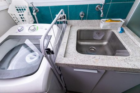 Apartamento à venda com 60m², 2 quartos e 1 vagaÁrea de Serviço