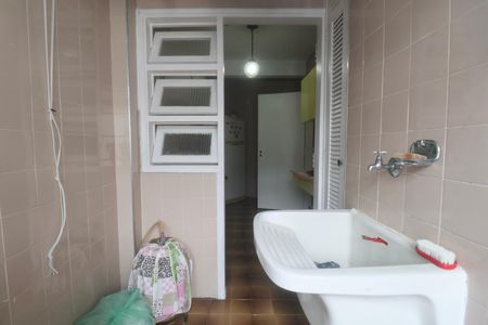 Apartamento para alugar com 74m², 2 quartos e 1 vagaÁrea de Serviço