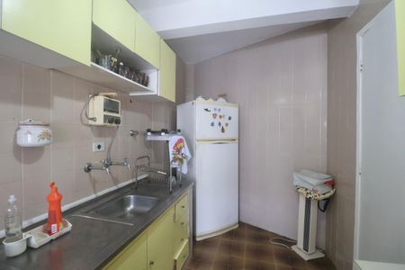 Apartamento para alugar com 74m², 2 quartos e 1 vagaCozinha