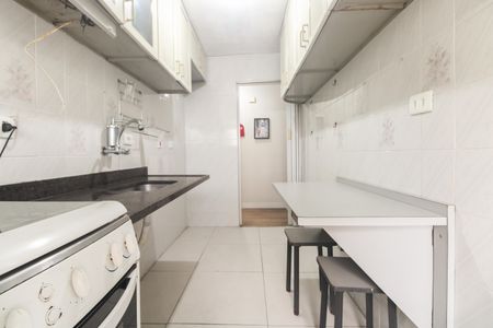 Apartamento à venda com 48m², 2 quartos e 1 vagaCozinha 