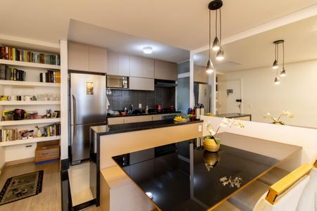 Apartamento à venda com 77m², 3 quartos e 2 vagasSala