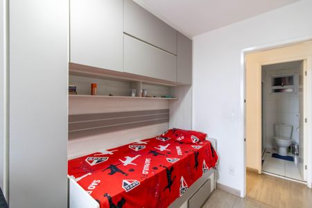 Apartamento à venda com 77m², 3 quartos e 2 vagasQuarto 3