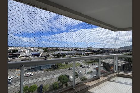 Apartamento à venda com 81m², 2 quartos e 1 vaga Apartamento à venda com 81m², 2 quartos e 1 vagaVaranda