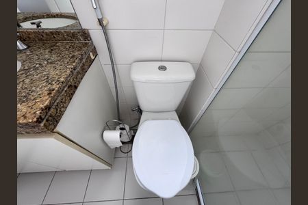 Apartamento à venda com 81m², 2 quartos e 1 vaga Apartamento à venda com 81m², 2 quartos e 1 vagaSuite - banheiro