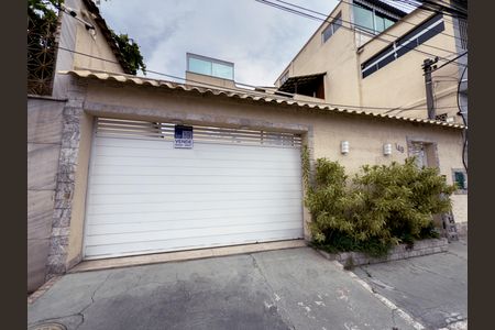 Casa à venda com 150m², 3 quartos e 1 vagaFachada 