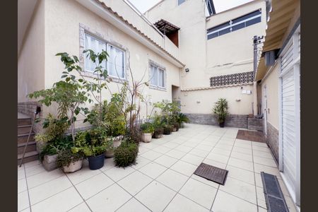 Casa à venda com 150m², 3 quartos e 1 vagaÁrea externa