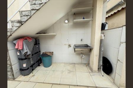 Casa à venda com 150m², 3 quartos e 1 vagaÁrea de Serviço