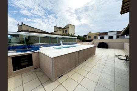 Casa à venda com 150m², 3 quartos e 1 vagaTerraço Piscina