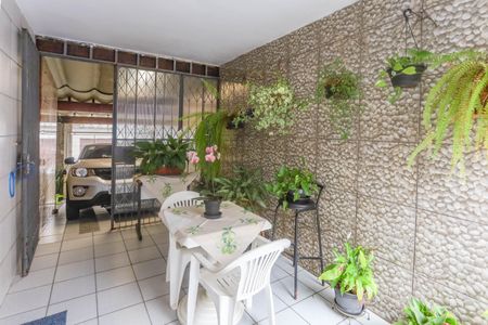 Casa à venda com 126m², 3 quartos e 3 vagasÁrea de entrada 