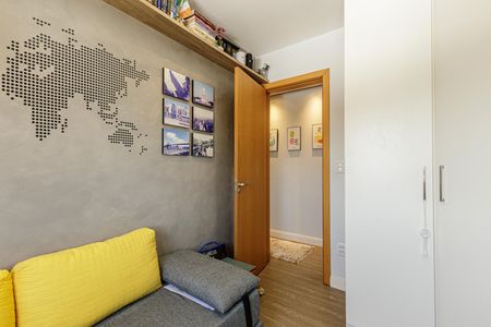 Apartamento à venda com 80m², 3 quartos e 2 vagasQuarto 2 