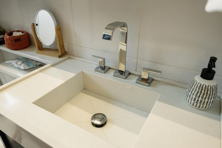 Apartamento à venda com 80m², 3 quartos e 2 vagasBanheiro da Suíte