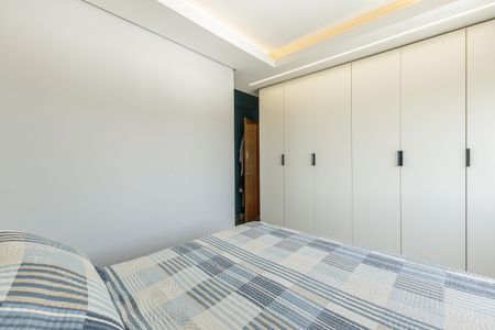 Apartamento à venda com 80m², 3 quartos e 2 vagasSuíte