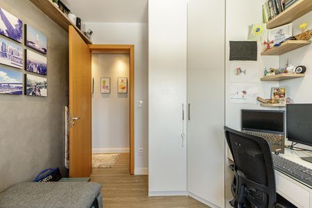 Apartamento à venda com 80m², 3 quartos e 2 vagasQuarto 2 